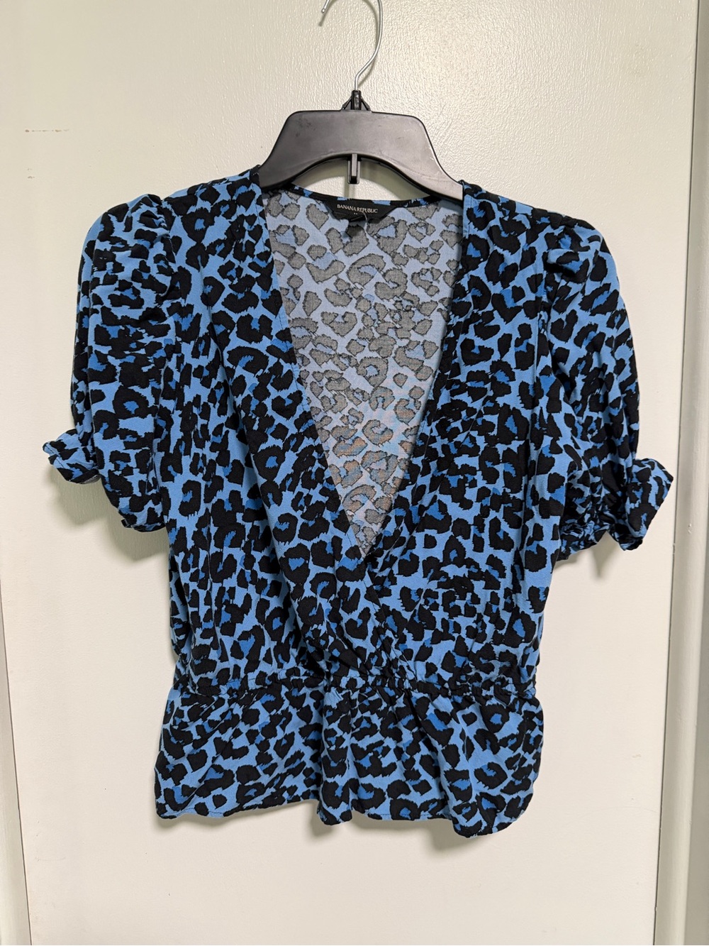Banana republic Vertical Blue Leopard Wrap Top